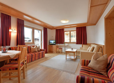 Ferienhaus_Bergland_Ellmau_Appartement_2_Wohnzimmer